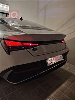 هیۆندای ئەلەنترا